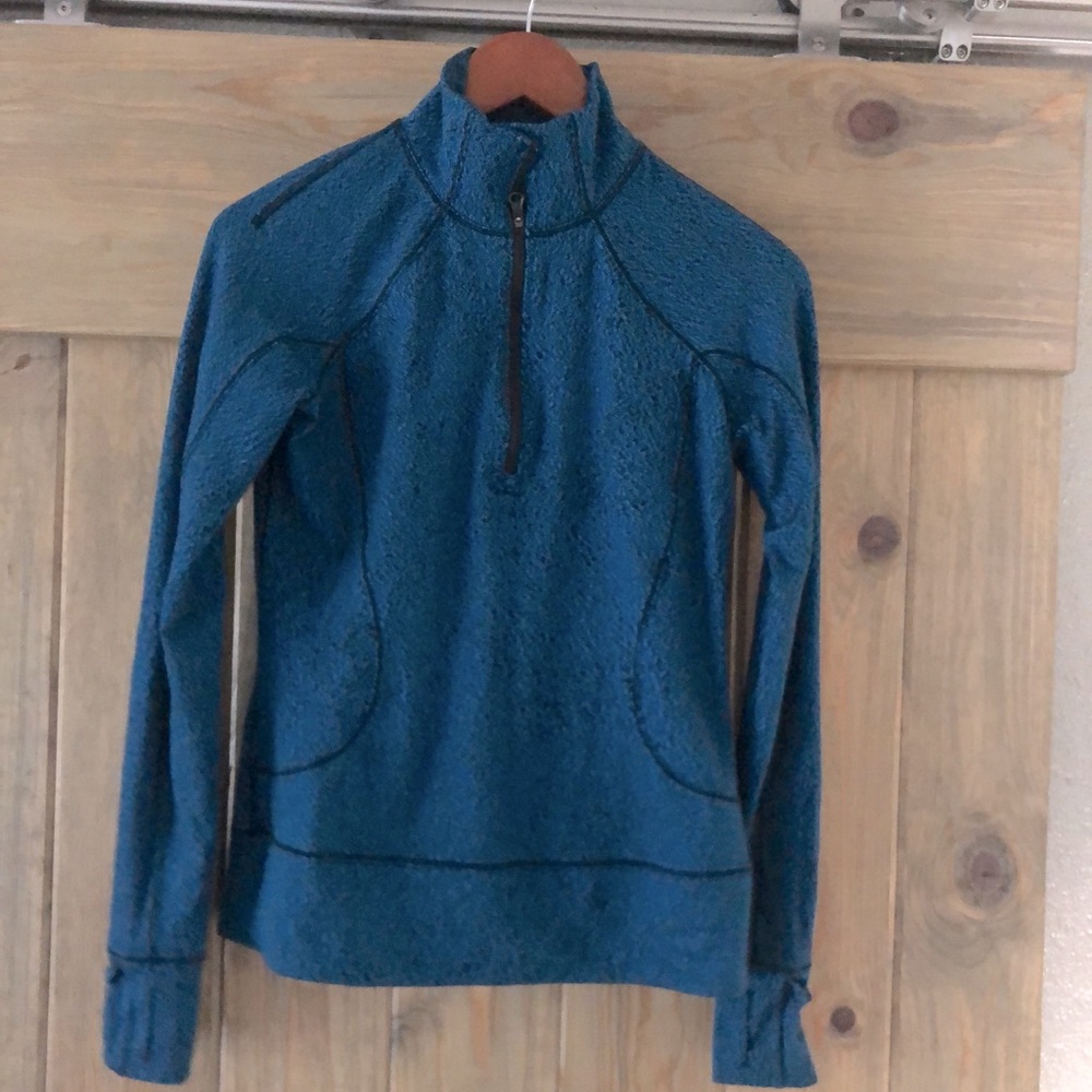 Lululemon long sleeve with zipper